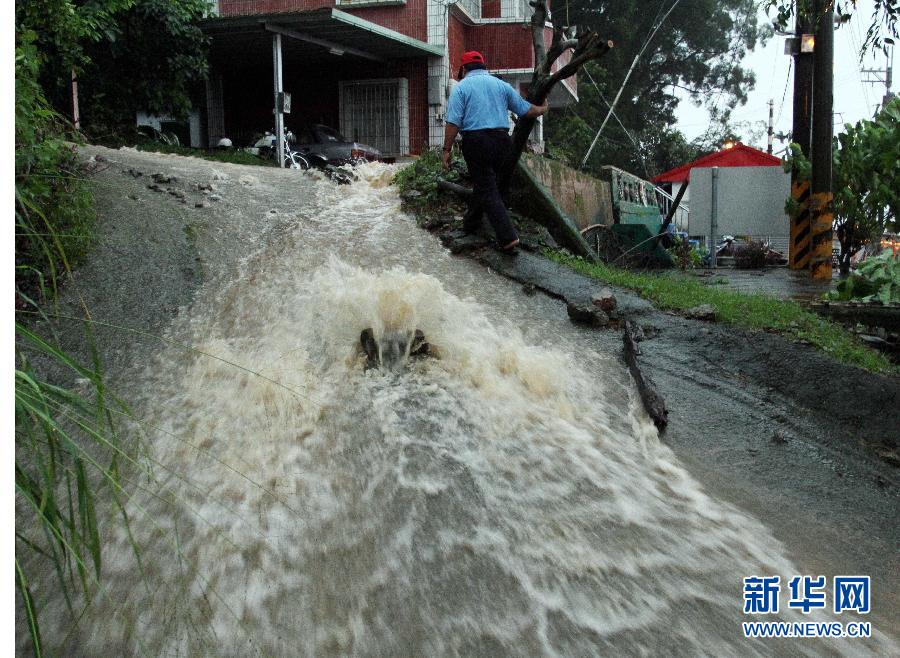 #（社會）（4）臺灣中南部暴雨成災