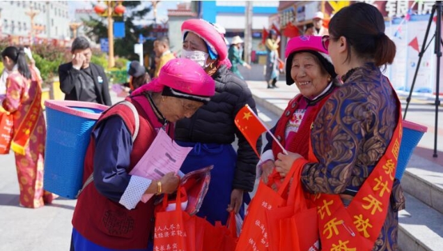 我州開(kāi)展第十屆“中國(guó)統(tǒng)計(jì)開(kāi)放日”活動(dòng)