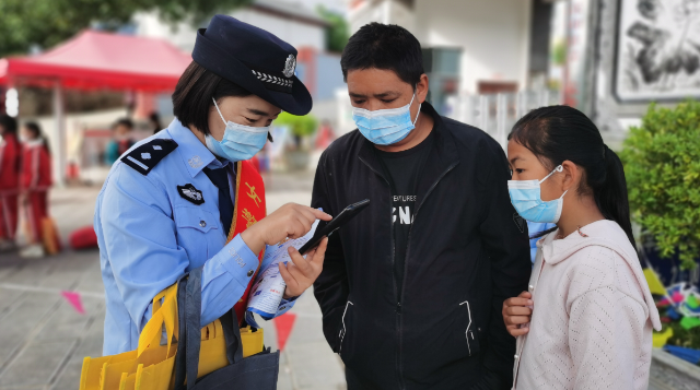 維西女警宣傳服務(wù)隊靚麗上線