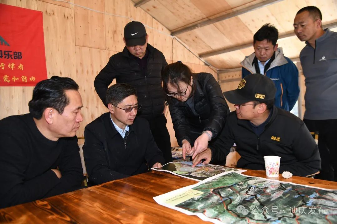 羅朝峰到香格里拉市哈巴雪山自然保護區(qū)巡林時強調(diào) 要深入學習貫徹習近平生態(tài)文明思想 堅定不移走生態(tài)優(yōu)先綠色發(fā)展之路