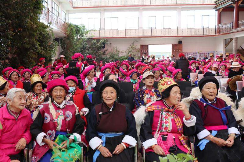 香格里拉市建塘鎮(zhèn)城區(qū)老齡協(xié)會(huì)舉辦第39次年會(huì)