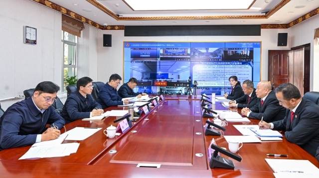 羅朝峰在州中級人民法院調(diào)研時強(qiáng)調(diào) ：全力維護(hù)好公平正義